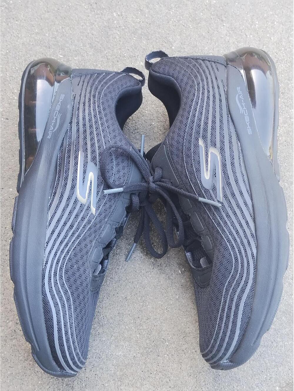 Skechers air cooled insoles size 7 and 1/2 women